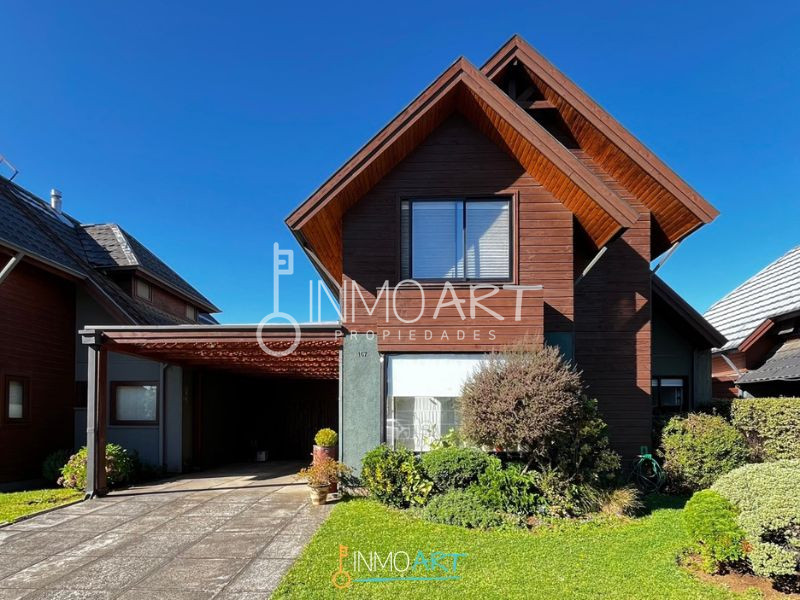 Se vende gran casa en Valle de Mirasur, sector poniente de Temuco