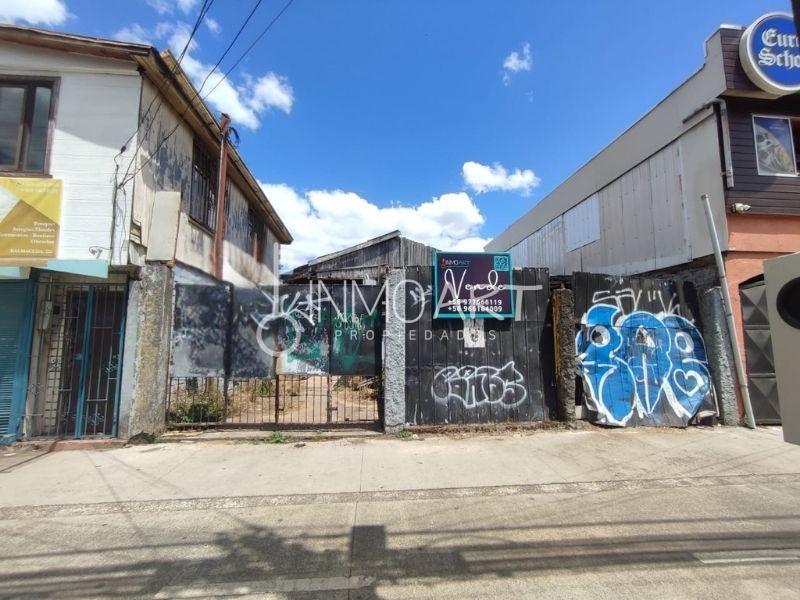 Venta sitio para local comercial en Avda Balmaceda