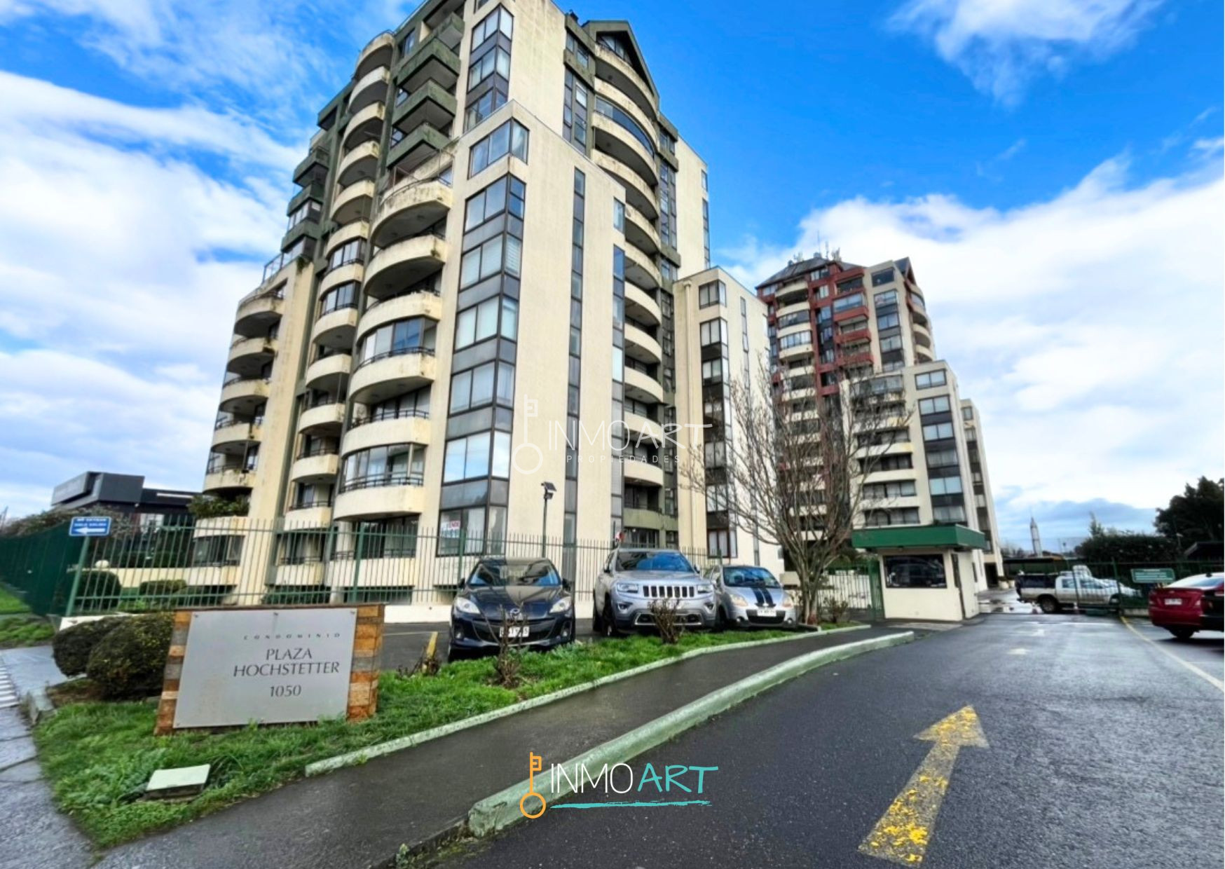 Se vende amplio departamento  en Condominio Plaza Hochstetter, Temuco