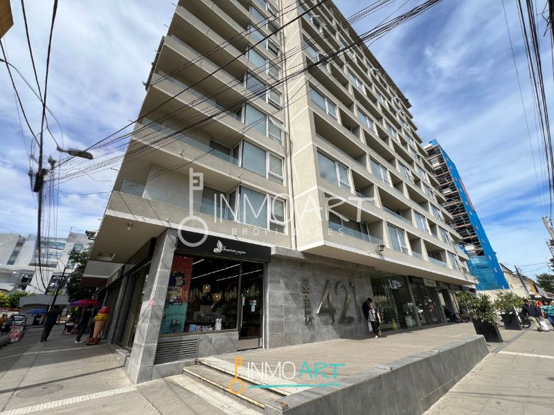 Se vende departamento semi nuevo en Edificio Stepke, Temuco.